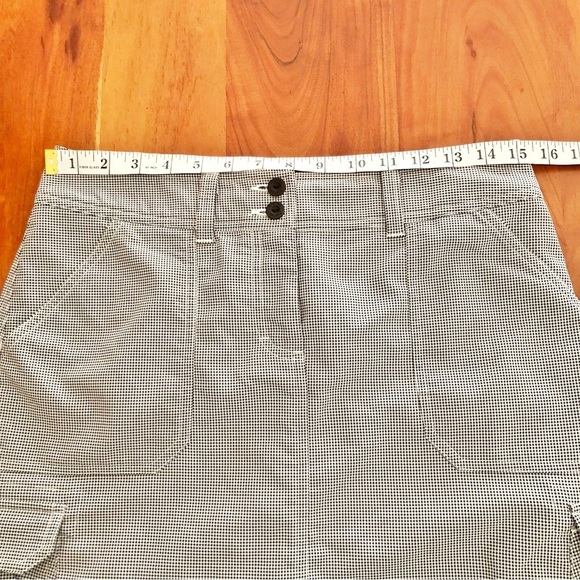 Prtex Y2K Gingham Medium Rise Casual Black & White Mini Cargo Skirt. US 04. - Picture 10 of 14